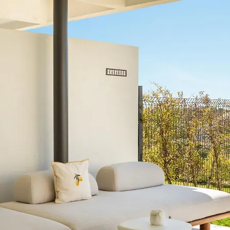 Designer 2-bed With Garden Camarate Hills Rdr577 Lejlighed Estepona